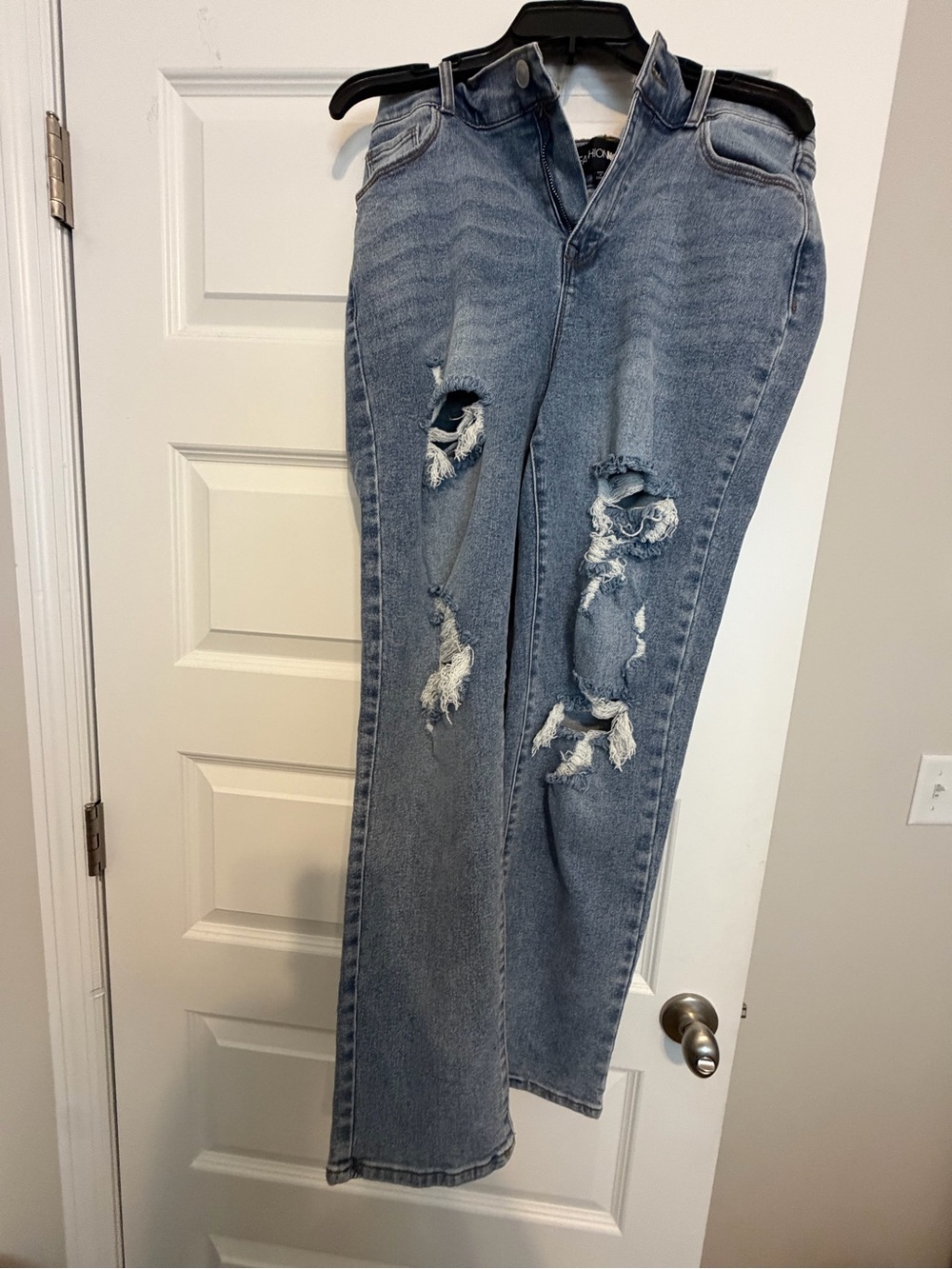 Fashion Nova High-Rise Distressed Light Wash Blue Jeans